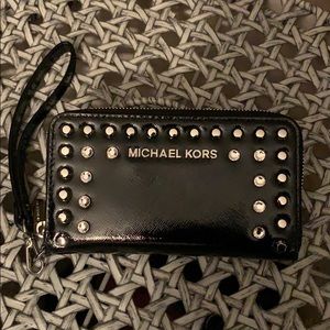 Michael Kors black patent wristlet